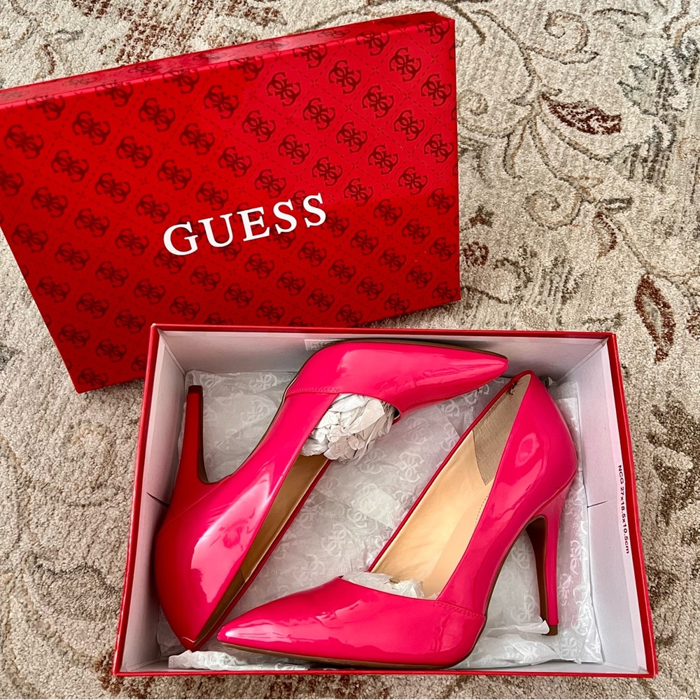 Guess Hot Pink Patent Leather Pointed Toe Pumps